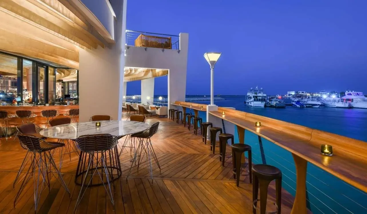 The Ritz Carlton, Doha 2